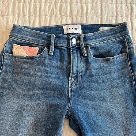 Frame Le Skinny de Jeanne w Neutral/Desert Color Block Patch Detail - Picture 3 of 13